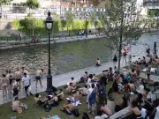 Parents Urged to Be Vigilant After Two Children Found Dead in Car in France Heatwave