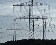 Public procurement of electricity could save UK households £200 a year