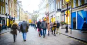 Quiz Clothing to Close All 37 Stores After Second Administration in a Year