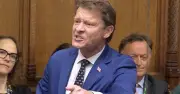 Richard Tice Demands Keir Starmer Resign in Furious PMQs Attack