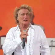 Rod Stewart, 81, says he can run 100 meters in 19 seconds