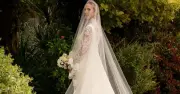 Royal Fans Spot New Wedding Photos of Peter Phillips and Harriet Sperling