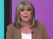 Ruth Langsford Congratulates Lisa Riley on MBE During Live Loose Women Show