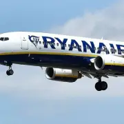 Ryanair faces CMA probe over family seat fees for parents