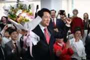 S Korea Ruling Party Wins Local Elections but Loses Seoul Mayoral Race
