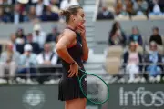 Sabalenka Stunned by Shnaider in French Open Quarter-Final Upset