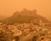 Saharan Dust Deposits Beneficial Bacteria in European Soil, Study Finds