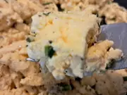 Scrambled Eggs Taste Better Without Milk: Use Sour Cream Instead