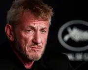 Sean Penn Skips Oscars, Slams Selfies with Holocaust Comment