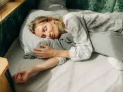 Simple Pre-Bed Habit to Cool Down Naturally in Hot Weather