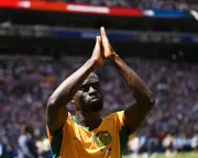 Socceroo Jason Geria urges schools to show Australia's World Cup match vs Paraguay