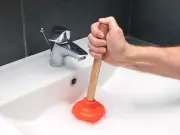 Soda Crystals Unblock Drains in 10 Minutes: Easy Summer Hack