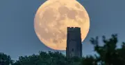 Strawberry Moon 2026: UK to See Lowest-Hanging Full Moon in 20 Years