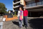 Sydney Flat with Broken Shower Still Costs Nearly $1m as Market Cools