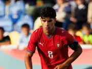 Teddy Sheringham: Mateus Fernandes 'Simply Not Good Enough' for Man United