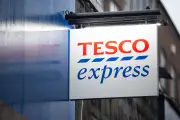 Tesco Faces Consumer Sentiment Test in Upcoming Trading Update