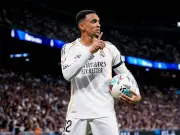 Trent Alexander-Arnold to Man Utd 'Not Out of the Question' Says Wes Brown