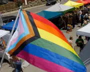 Trump admin restarts LGBTQ+ 988 hotline but may exclude Trevor Project