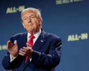 Trump AI Growth Plan Backed by Anthropic CEO
