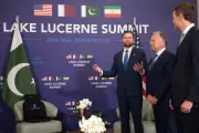 Trump Faces Bipartisan Backlash Over Iran Deal as Vance Hails Peace Talks