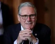 Trump Predicts Starmer Will Resign as UK PM Over Immigration and Energy Failures