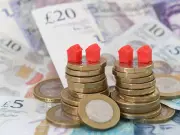 UK Flat vs House Price Gap Widest in 30 Years, Says Zoopla