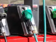 UK Fuel Prices Still Above Pre-War Levels Despite Oil Drop
