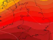 UK Heatwave: 40C Temperatures Cause Travel Chaos and School Closures
