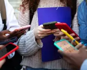 UK Introduces Australia-Plus Social Media Ban: How It Will Work