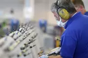UK Manufacturing Growth Hits Four-Year High Despite Inflation Surge