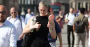 UK Petition Calls for 25°C Maximum Workplace Temperature Law Amid Heatwave