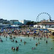 UK Temperatures to Soar to 28°C This Weekend, Met Office Confirms
