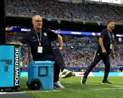 Uruguay on Brink of World Cup Exit After Cape Verde Draw