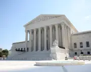US Supreme Court Strikes Down Hawaii Gun Law, Shifts Default on Private Property