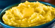Use Buttermilk Instead of Cream for Fluffier Mashed Potatoes