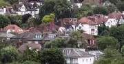 Victorian Homes Beat New Builds in UK Heatwave, Architect Says