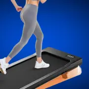 Walking Pad Helps Over 100kg User Tone Leg Muscles at Home