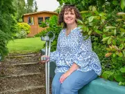 Woman Mistook FND Symptoms for Burnout, Now Uses Wheelchair
