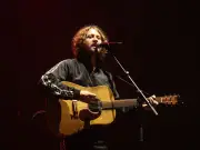 Zutons' Dave McCabe on Writing 'Valerie' and Overcoming Addiction