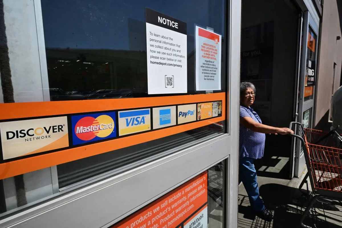1 in 5 Britons Delay Credit Card Debt Help Until Crisis