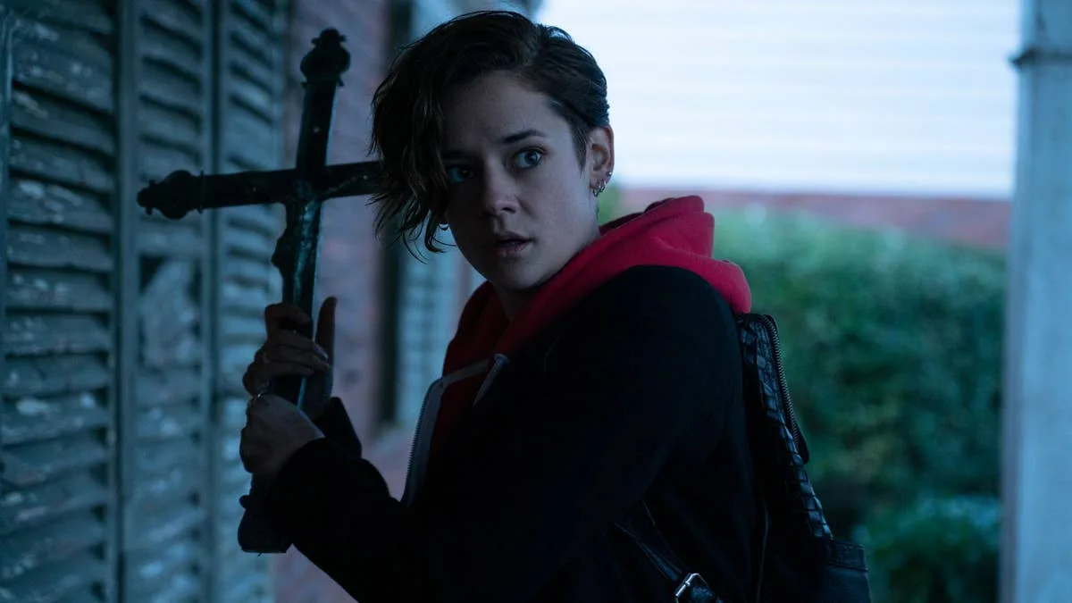 French Horror Series 'Marianne' With 100% Rotten Tomatoes Score Haunts Netflix