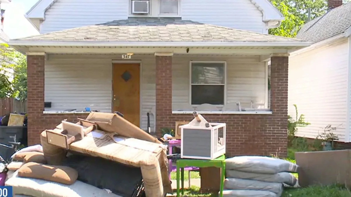 13 Insect-Bitten Children Found in Deplorable US Home