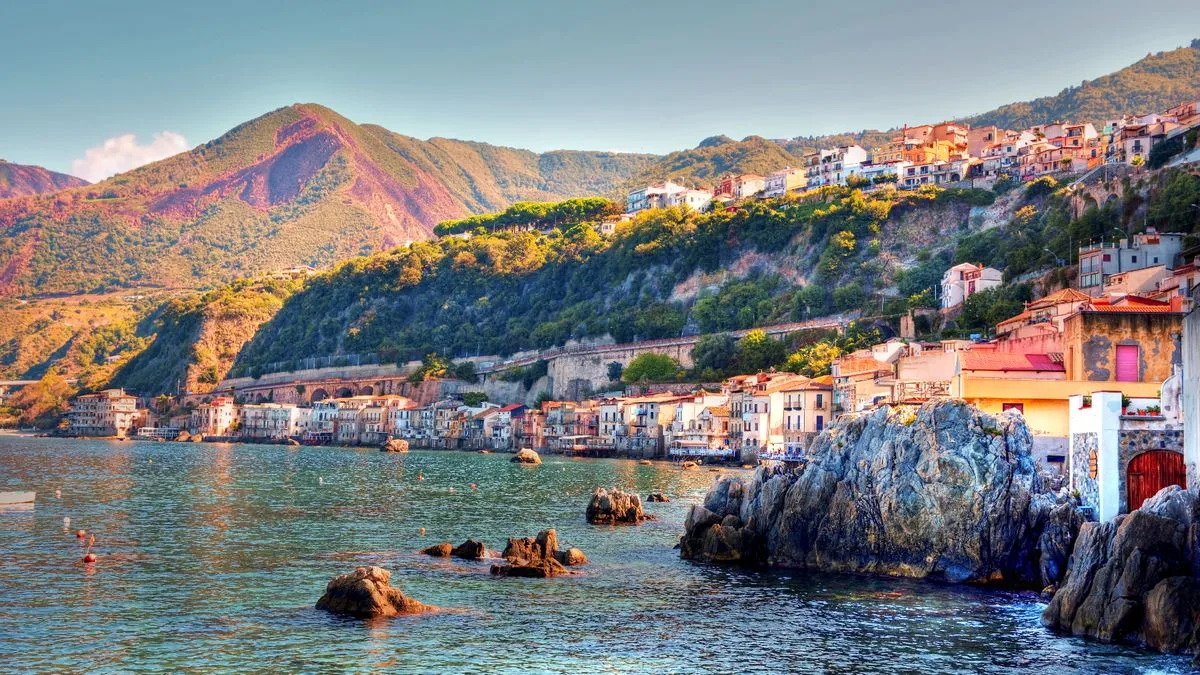 5.1 Magnitude Earthquake Strikes Italy and Malta, No Injuries Reported