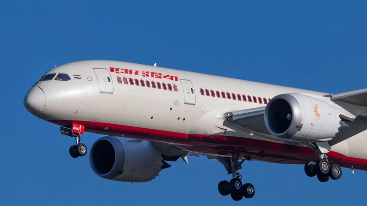 Air India Flight Plunges 900ft in Terrifying Mid-Air Incident Over Russia