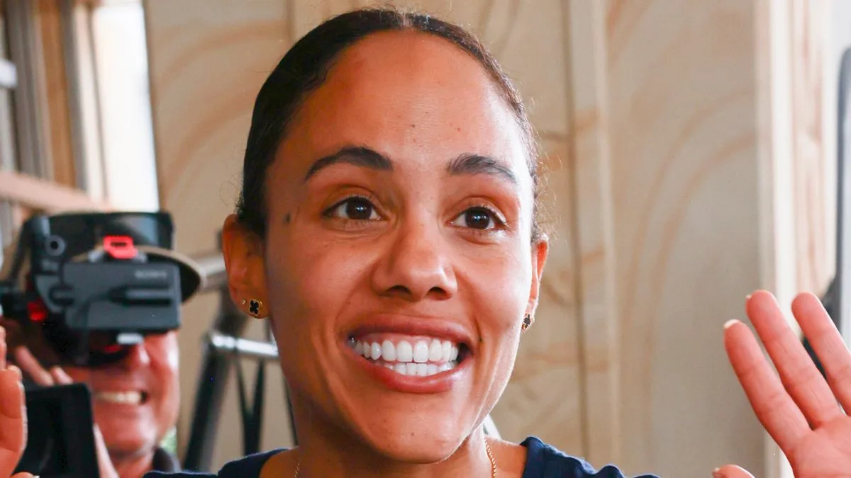 Alex Scott's Jungle Panic: Tick Burrows into Her Shoulder in Unseen Medical Emergency