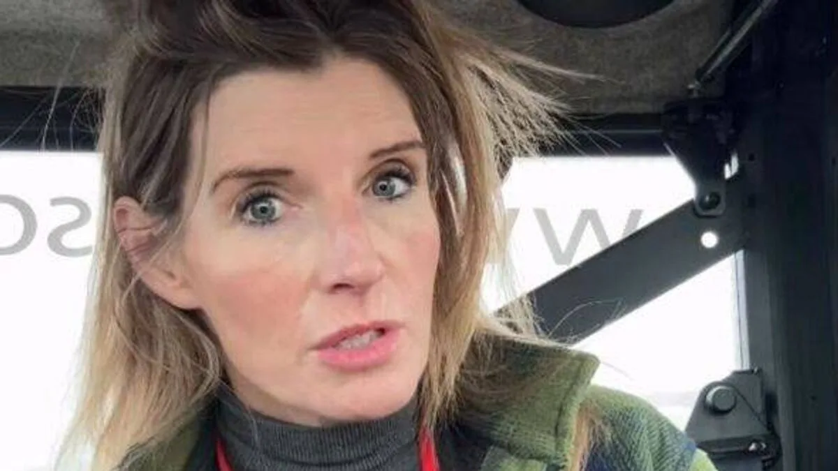 Amanda Owen Battles Freezing Conditions on Yorkshire Farm