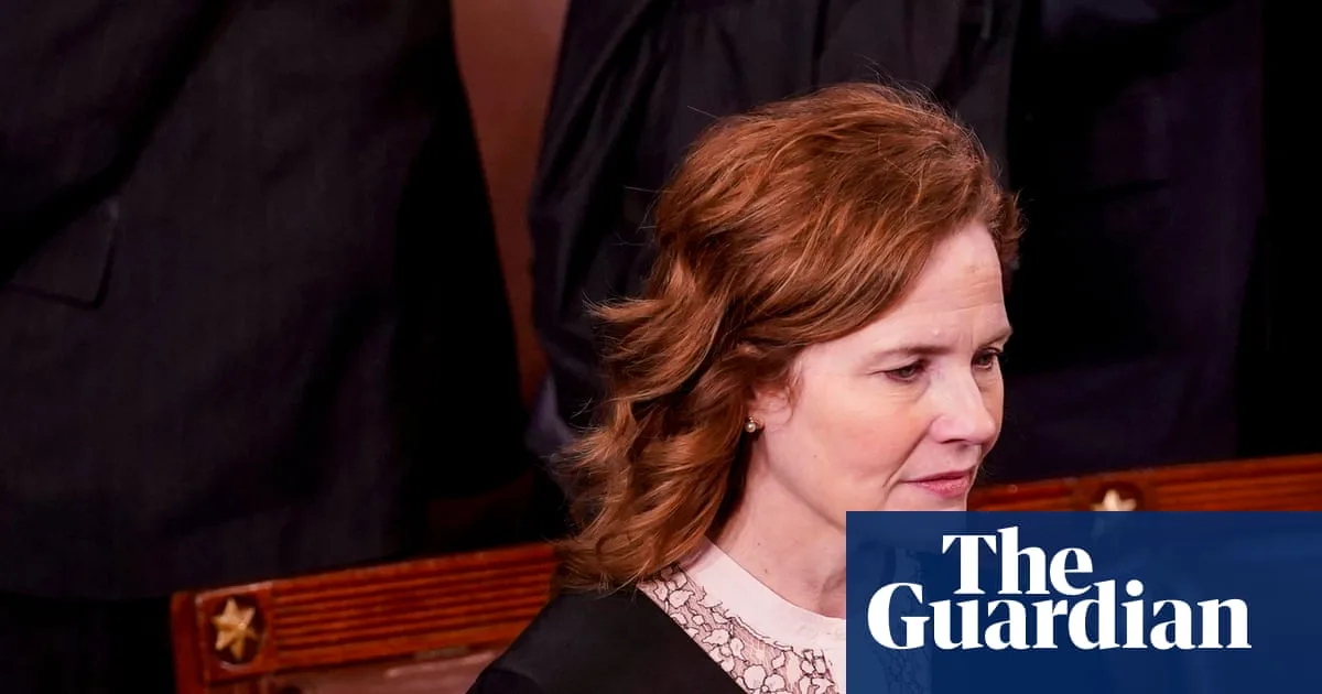 Amy Coney Barrett Defends US Abortion Ruling in Memoir: ‘Respected Choice’
