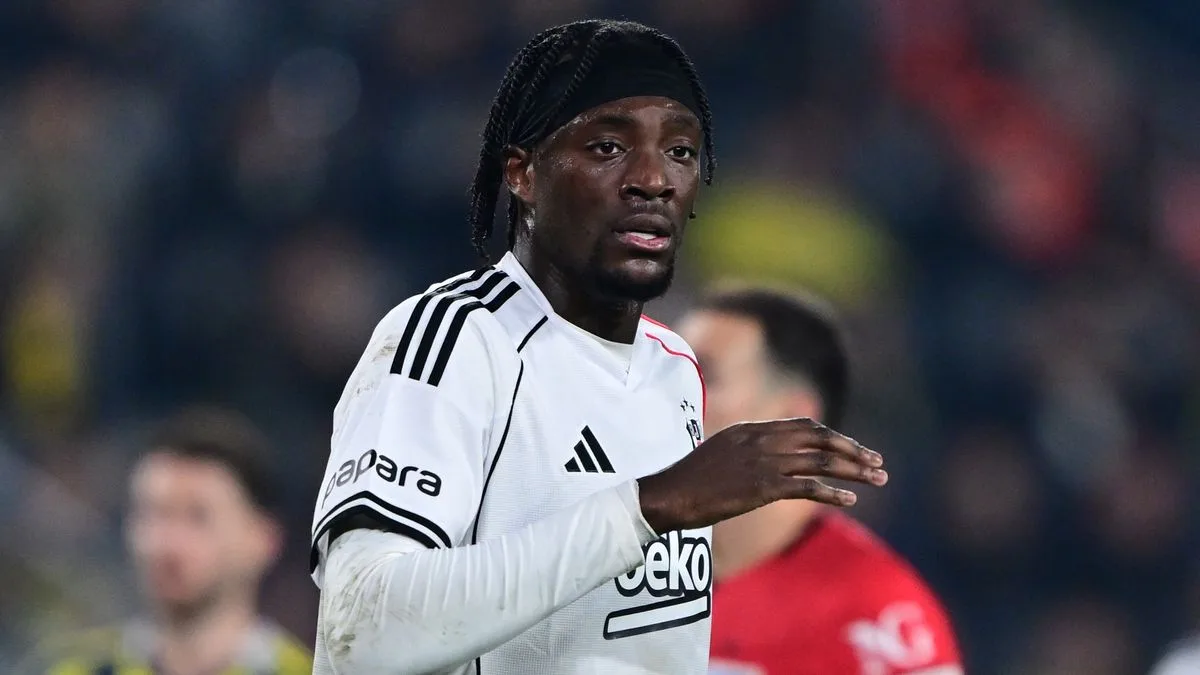 Aston Villa target Tammy Abraham as Emery seeks new striker