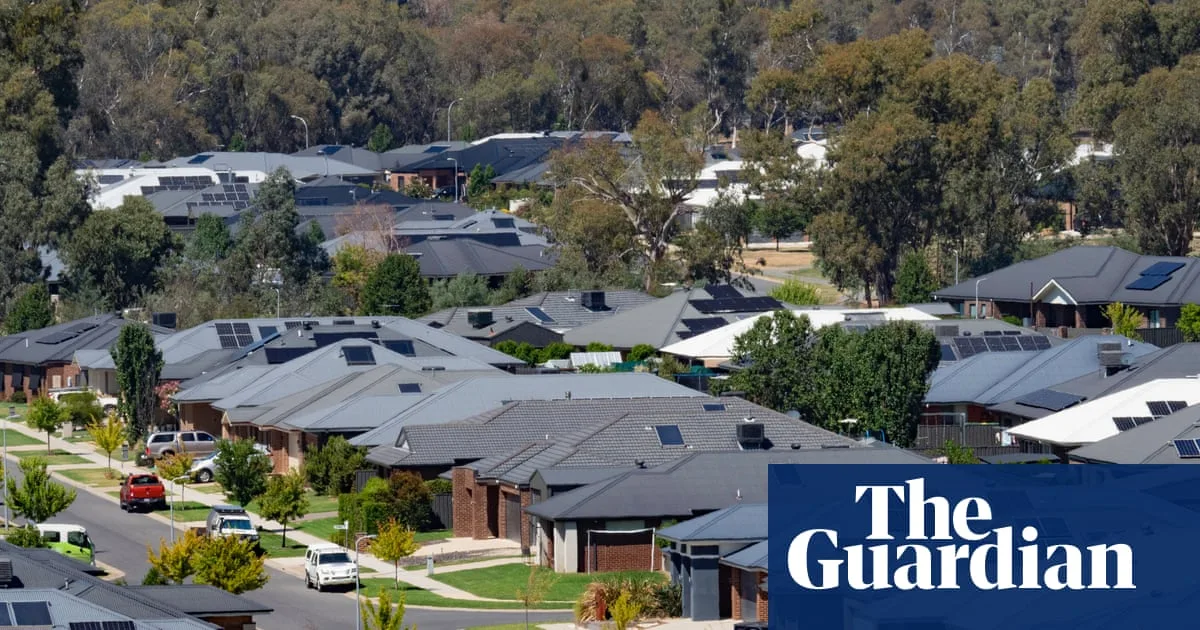Australian Inflation Jumps to 3.2% as Energy Subsidies Expire, Rate Cut Hopes Dashed