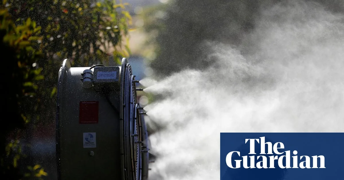 Australia's Historic Heatwave Breaks Temperature Records